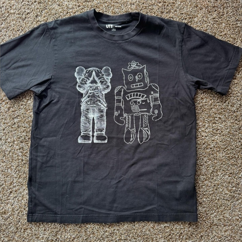 Uniqlo x Kaws x Andy Warhol collaboration t-shirt size men’s Medium
